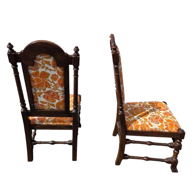 1970s Ethan Allen Jacobean Royal Charter Oak Dining Room Side Chairs Gothic Pair For Sale - Image 9 of 15