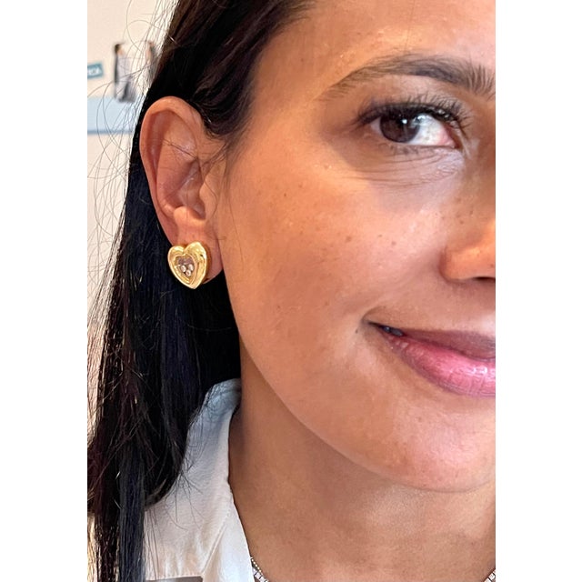 Gemstone Chopard Happy Floating Diamonds Heart Clip on 18 Karat Yellow Gold Earrings For Sale - Image 7 of 8