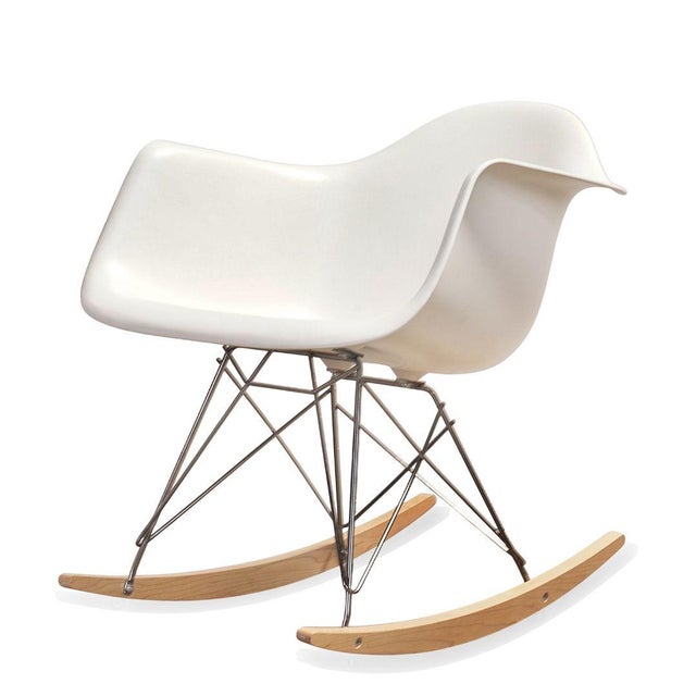 Mid-Century Modern Eames Molded Plastic Armchair, Rocker Base From Herman Miller, Pair Of For Sale - Image 3 of 6