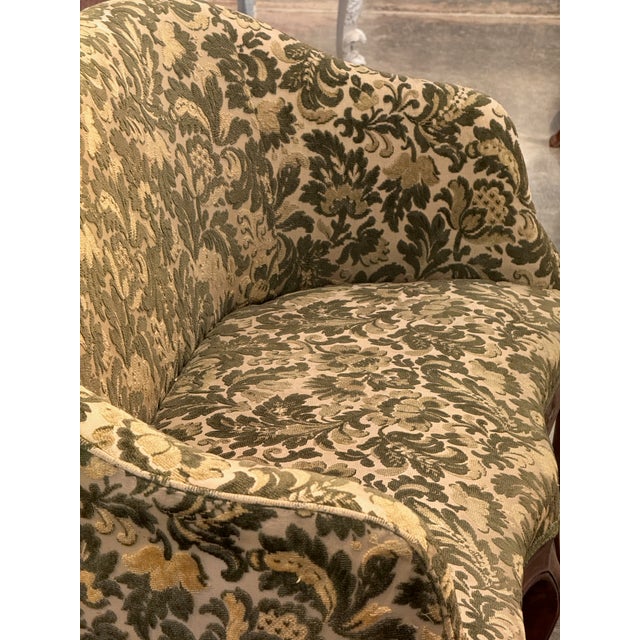 1920s Pair of French Louis XV Style Canapé Settees For Sale - Image 10 of 10