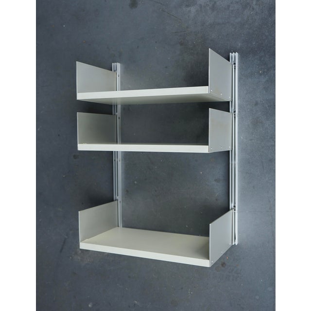 Gray Small Model 606 Wall Shelving Unit by Dieter Rams for Vitsoe, 1960s For Sale - Image 8 of 8