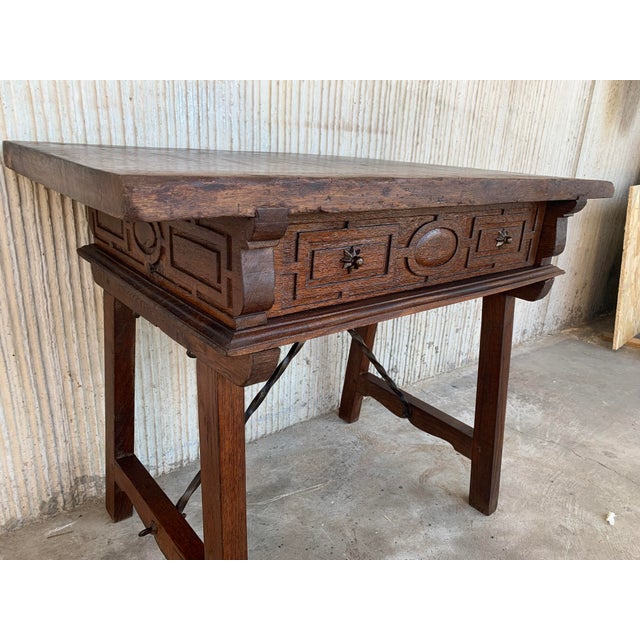 Spanish 1880s Walnut Side Table or Lady Desk, Carved Legs and Iron Stretcher For Sale - Image 10 of 13
