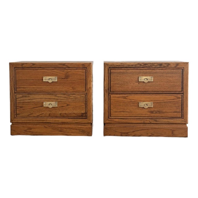 Vintage Thomasville Campaign Nightstand Pair For Sale