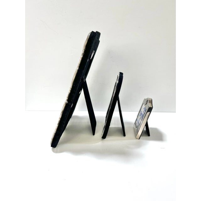 English 1980s Silver Plate Repoussé Picture Frames - Hollywood Regency Style, Set of 3 For Sale - Image 3 of 10