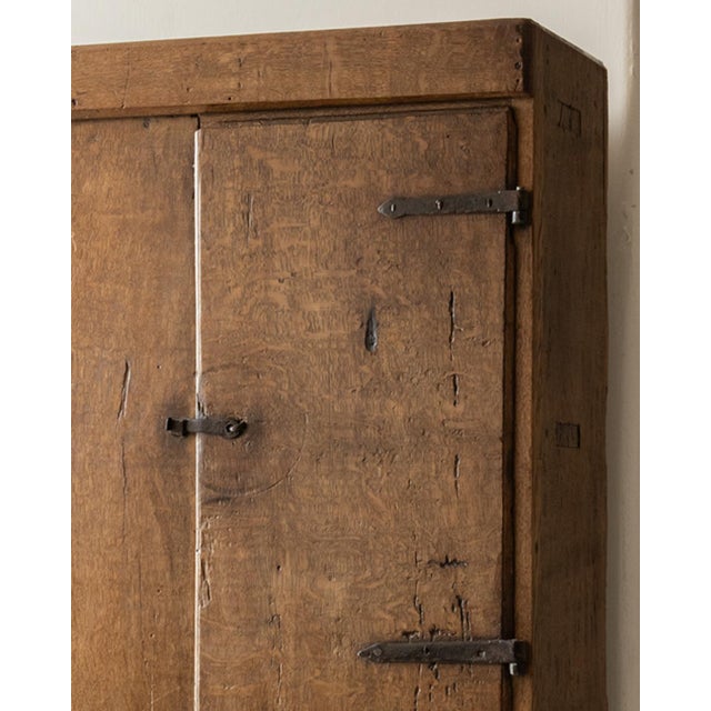A magnificent primitive oak cabinet recovered from the Basque Country, Spain, dating back to the 17th century. Original...