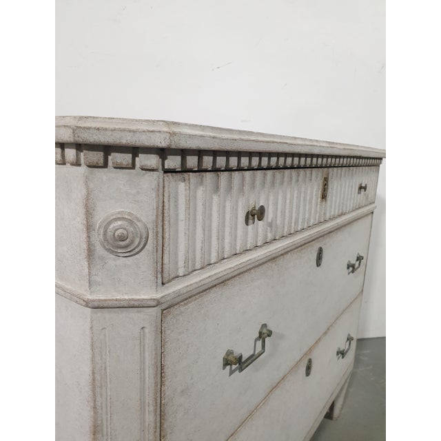 Mid 19th Century Swedish Gustavian Style 1860s Gray Painted Three-Drawer Chest with Carved Drawer For Sale - Image 5 of 10