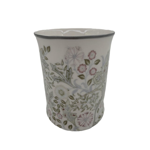 Ceramic Morris & Co Porcelain Mugs in Iconic William Morris "Sweet Briar" Botanical Motif - Set of 4 For Sale - Image 7 of 8