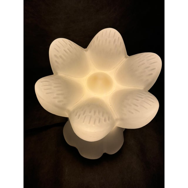 Flower-Shaped Table Lamp from Glashütte Limburg, Germany, 1970s For Sale - Image 11 of 12