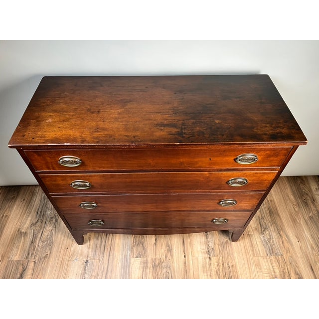 Rare Labeled William Lloyd Springfield Massachusetts Federal Cherry Chest of Drawers, Circa 1800 For Sale - Image 4 of 12
