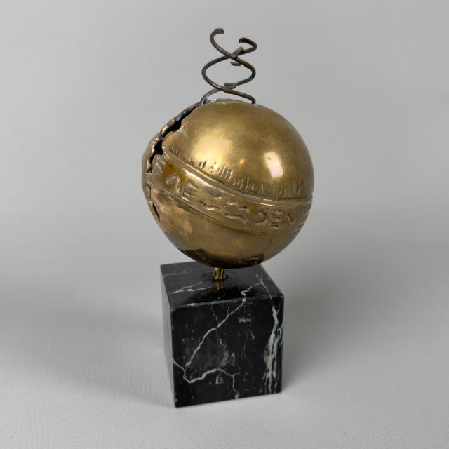 After Guido Armeni, Abstract Sphere, 20th Century, Bronze on Marble Base For Sale - Image 3 of 13