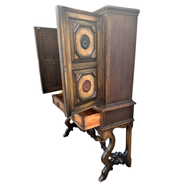 Magnificent piece of the great Berkey & Gay company's "Span-Umbrian" Spanish style furniture. Made in Grand Rapids circa...