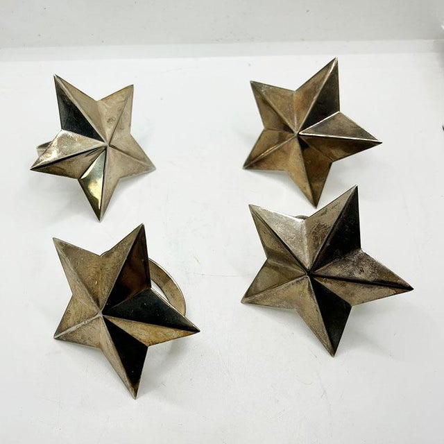 American Vintage Silver-Tone Metal Star Shaped Napkin Rings - Set of 4 For Sale - Image 3 of 5