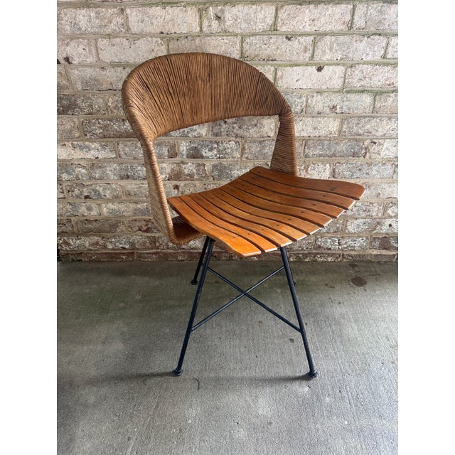 Arthur Umanoff 1960s Arthur Umanoff Rush, Iron, and Walnut Slat Swivel Chair For Sale - Image 4 of 12