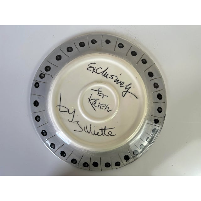 Vintage Juliette Hand Painted Abstract Design Decorative Ceramic Plate For Sale - Image 4 of 12