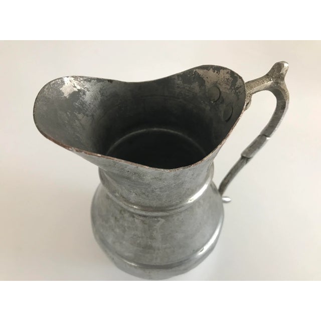 Very Good Condition, Vintage , Antique , Used, Original Condition Unaltered, Some Imperfections.It is used as a carafe in...