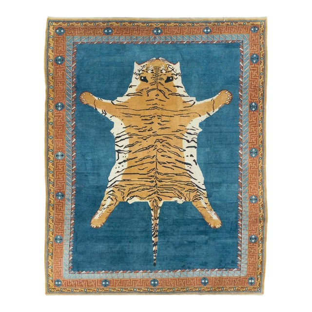 Galerie Shabab Collection Early 20th Century Indian Pictorial Agra Carpet For Sale