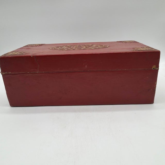 Vintage Chinese Red Lacquer Wedding Box With Removable Interior Tray & Double Happiness Symbol For Sale - Image 9 of 18