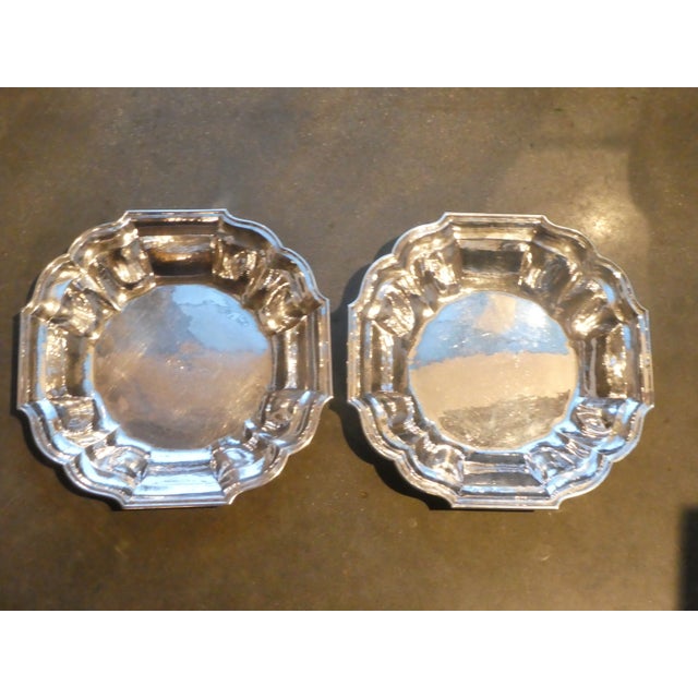 Large Buccellati Scalloped Edge Hand Hammered Serving Bowls - a Pair For Sale - Image 10 of 10