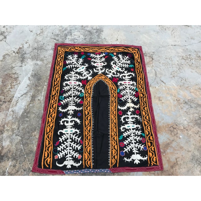 Black and White SUZANI FABRIC - Handmade Bedspread - Vintage Table Cover - Wall Hanging * size is 4.0 FEET x 3.0 FEET (...