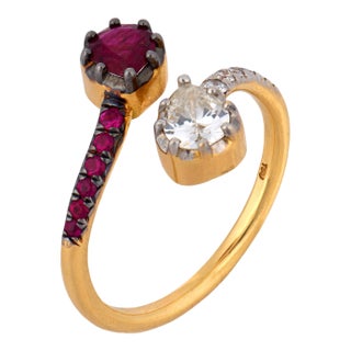 Antique Inspired Diamond Ruby 18k Gold Toi Et Moi Ring, Size 6 For Sale