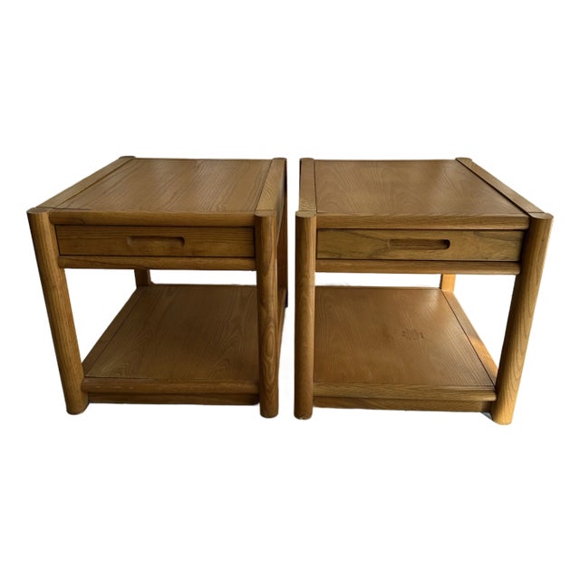 1980s Vintage Midcentury Thomasville Nightstands End Tables Pair of 2 For Sale