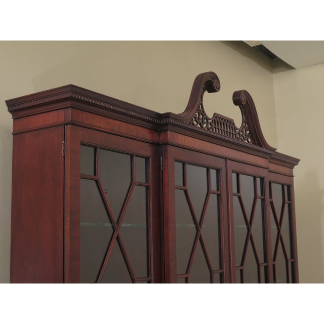 1990s Vintage Baker Inlaid Mahogany 4 Door English Style Breakfront For Sale In Philadelphia - Image 6 of 12
