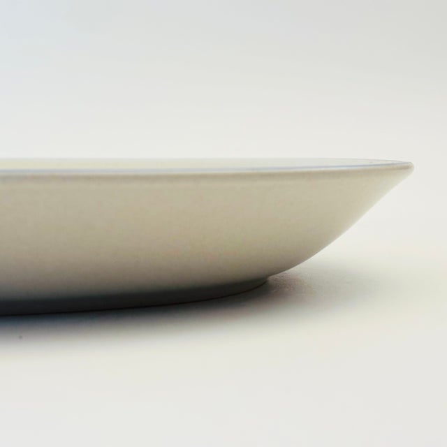 Pfaltzgraff Yorktowne Stoneware Large Oval Serving Platter For Sale In San Francisco - Image 6 of 8