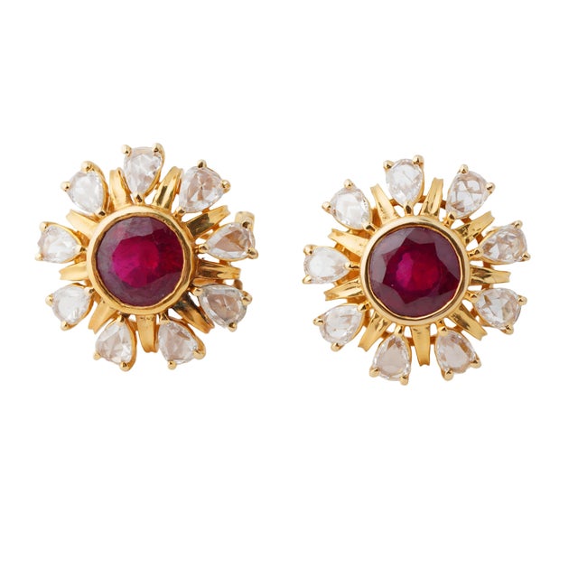 Natural ruby 4.80cts & diamond 1.75cts earring in 18k gold For Sale - Image 13 of 18