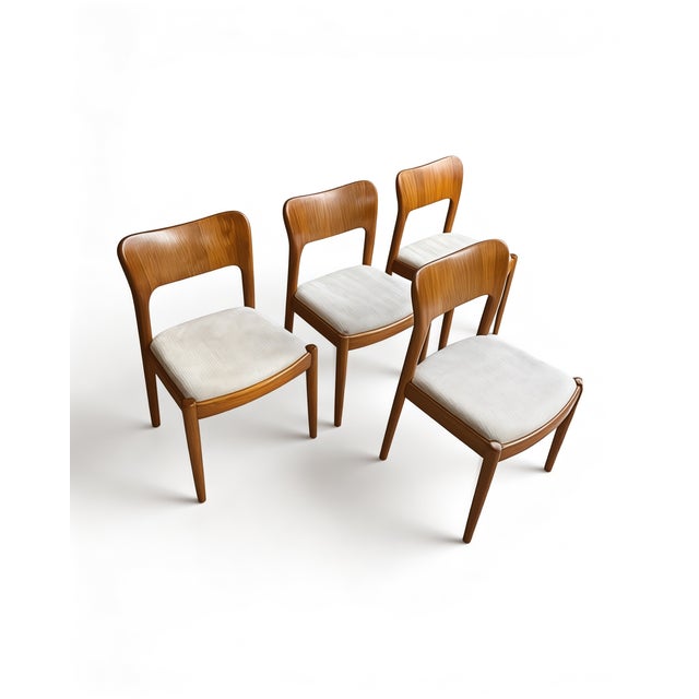 Mid-Century Modern Danish Modern Dining Chairs in Teak by Niels Koefoed for Koefoeds Hornslet Møbelfabrik A/S, Denmark, 1970s, Set of 4 For Sale - Image 3 of 18