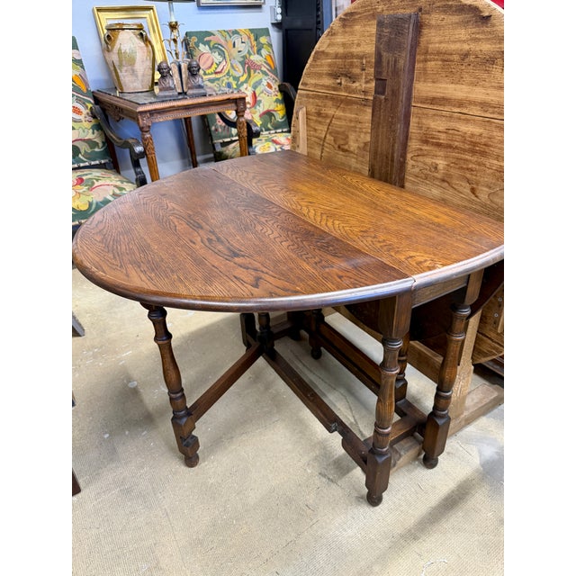 19th C English Oak Gateleg Drop-Leaf Table For Sale - Image 4 of 7