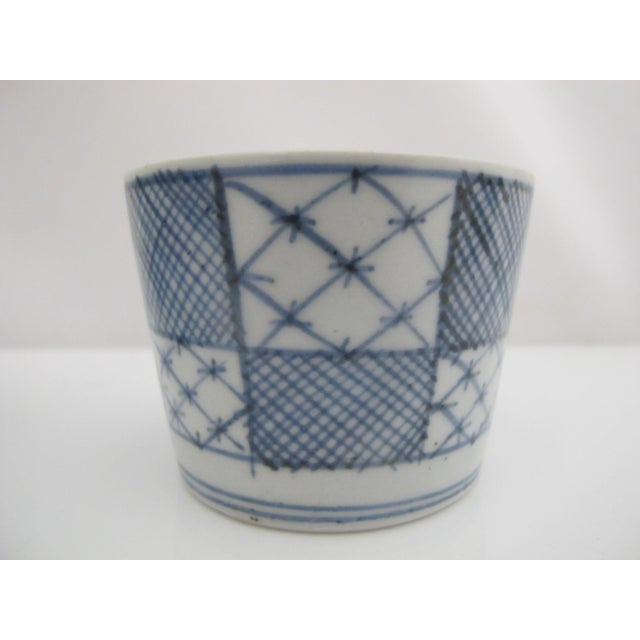 Mid 19th Century Japanese Edo Blue & White Patchwork Soba Choko Noodle Bowl or Tea Cup Set of 3 For Sale - Image 5 of 8
