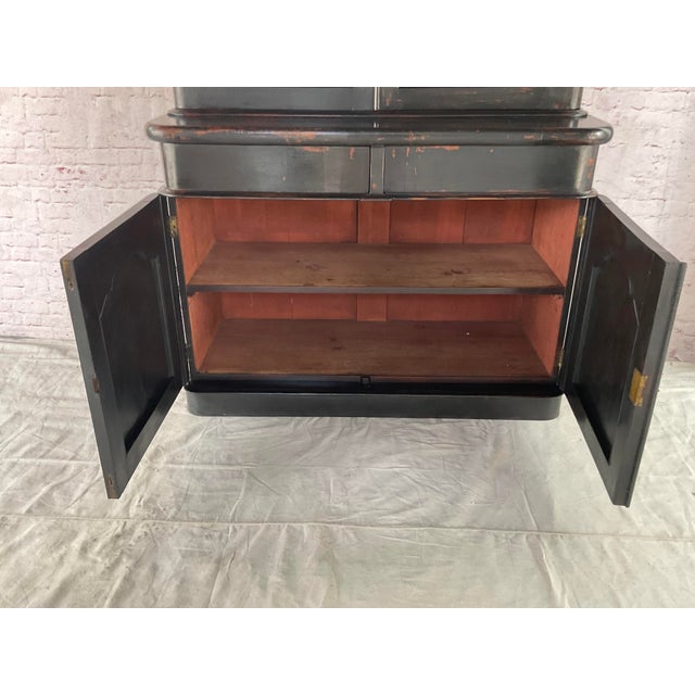 English Regency Ebonized Wood Bookcase Cabinet, 19th Century For Sale In Tampa - Image 6 of 10