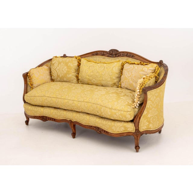 Late 20th Century Louis XV Yellow Silk Damask Upholstered Walnut Sofa For Sale - Image 5 of 12