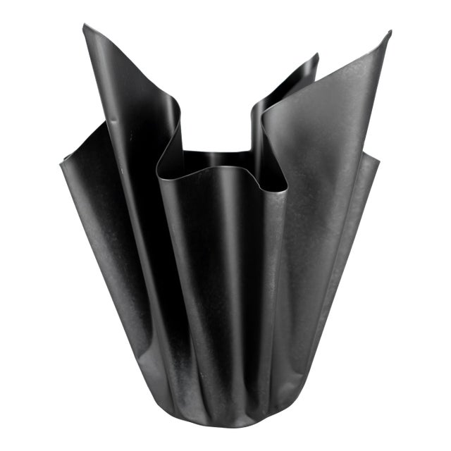 Handkerchief Planter Styled After Swiss Designer Willy Guhl Medium Sized For Sale