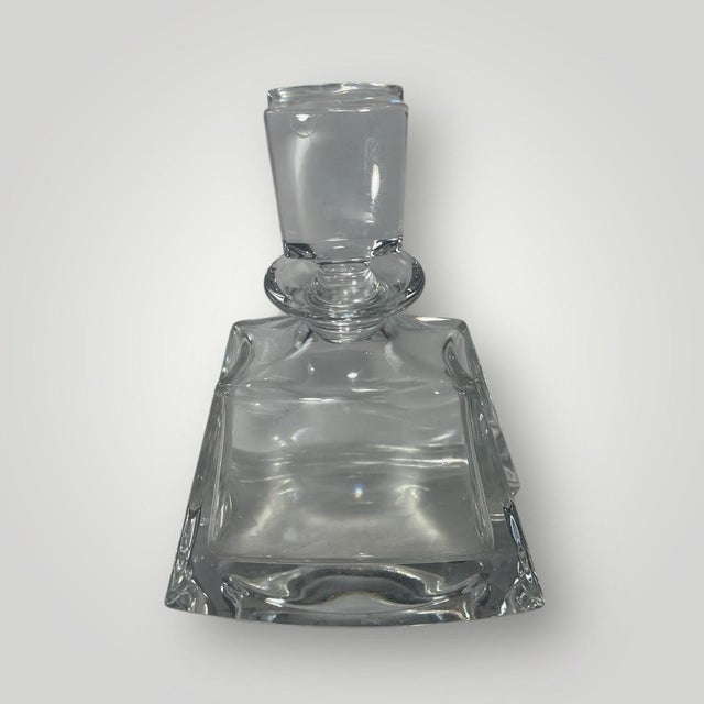 1970s Geometric Shannon Crystal Decanter With a Faceted Stopper For Sale - Image 12 of 12
