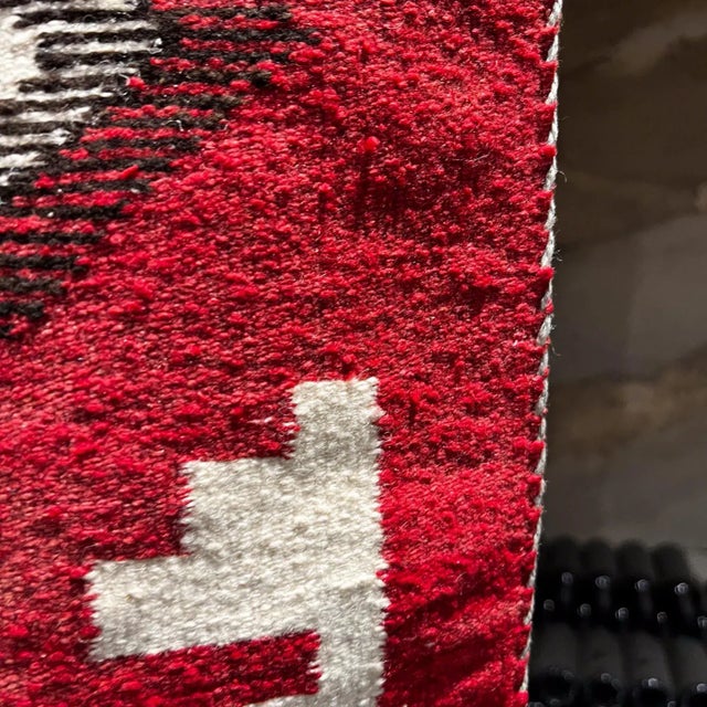 Handwoven Navajo Indian Flat Weave Textile, Geometric Design, 1900s For Sale In San Diego - Image 6 of 13