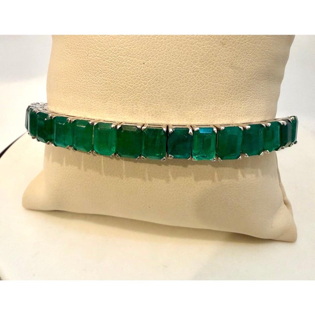 Metal 40 Ct Natural Emerald Cut Emerald Cocktail Tennis Bracelet 14 Kt White Gold 7.5" For Sale - Image 7 of 16