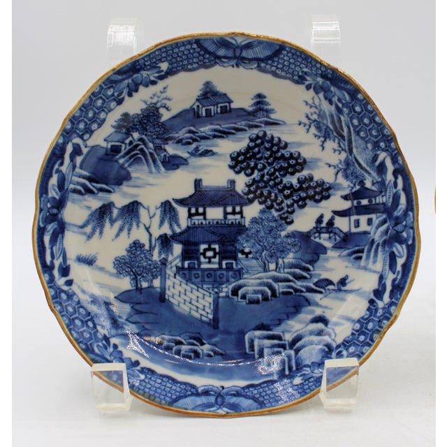 Late 18th Century Late 18th Century Pair of Chinese Export Blue & White Sweetmeat Dishes For Sale - Image 5 of 6