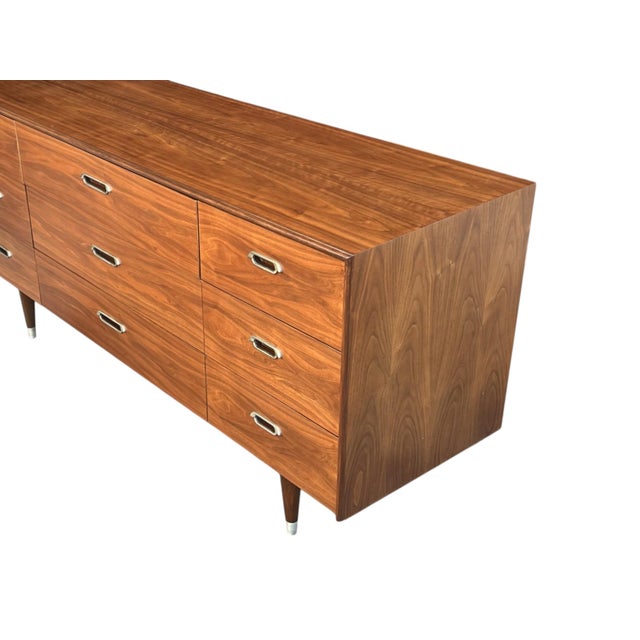 Brown 1960s Mid-Century Modern 9-Drawer Walnut Dresser With Chrome Pulls For Sale - Image 8 of 15