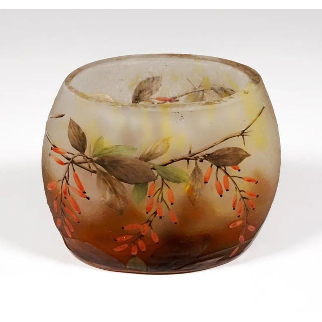 Art Nouveau Cameo Vase with Barberry Decor from Daum Nancy, France For Sale - Image 3 of 7