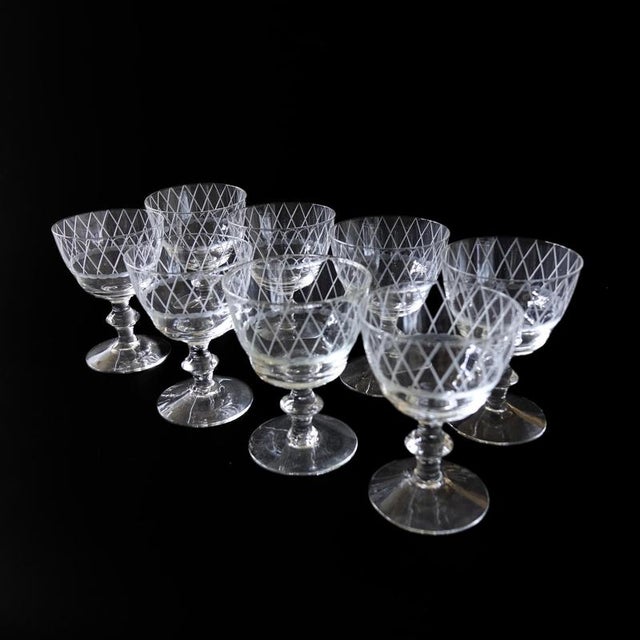 Vicke Lindstrand Vintage Rejmyre Liquor Glasses on Foot by Vicke Lindstrand, Set of 4 For Sale - Image 4 of 5