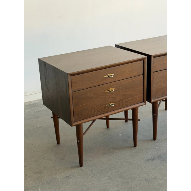1960s Nightstands by American of Martinsville - Pair For Sale - Image 11 of 11