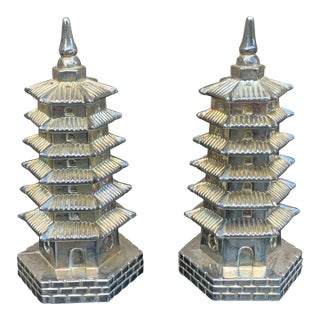 1970s Godinger Silver Plate Chinoiserie Pagoda Salt & Pepper Shakers For Sale