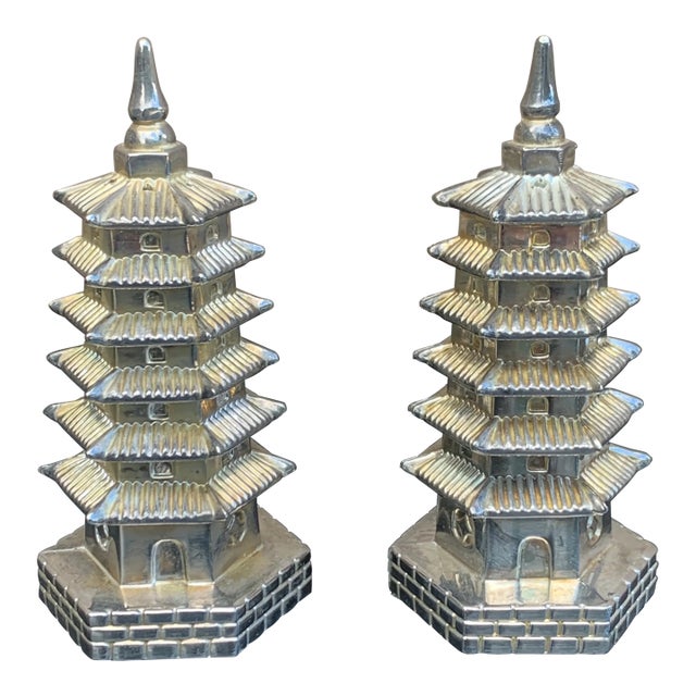 1970s Godinger Silver Plate Chinoiserie Pagoda Salt & Pepper Shakers For Sale