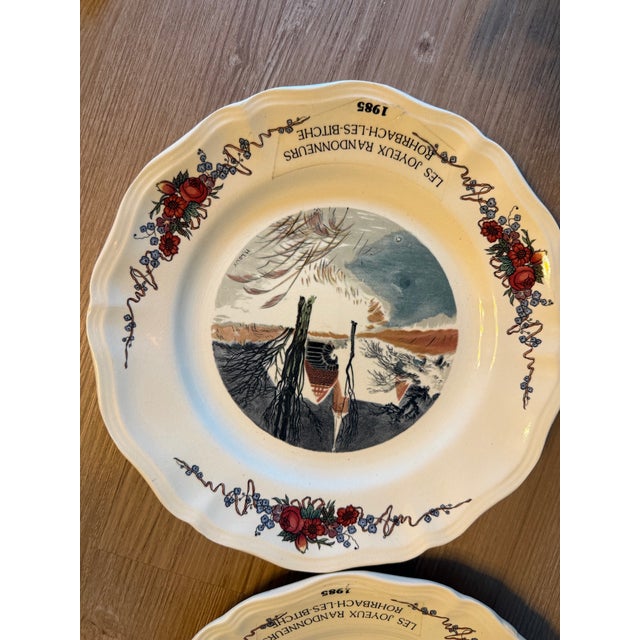 1980s Vintage ~ Sarreguminas ~ Obernai "Mill & Steeple" ~ Dinner Plate ~ France Set of 4 For Sale - Image 5 of 10