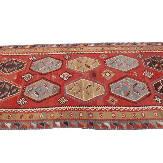 Mid 20th Century Vintage Turkish Kilim Rug For Sale - Image 4 of 7