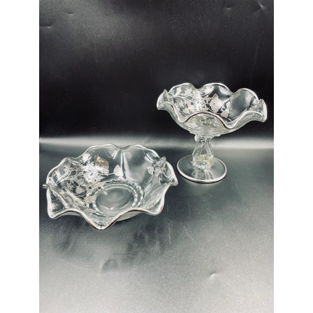 Traditional Mid 20th Century Silver City Glass Co. “Flanders Clear” Crumple Glass Compote & Corresponding Bowl Set - 2 Pieces For Sale - Image 3 of 12
