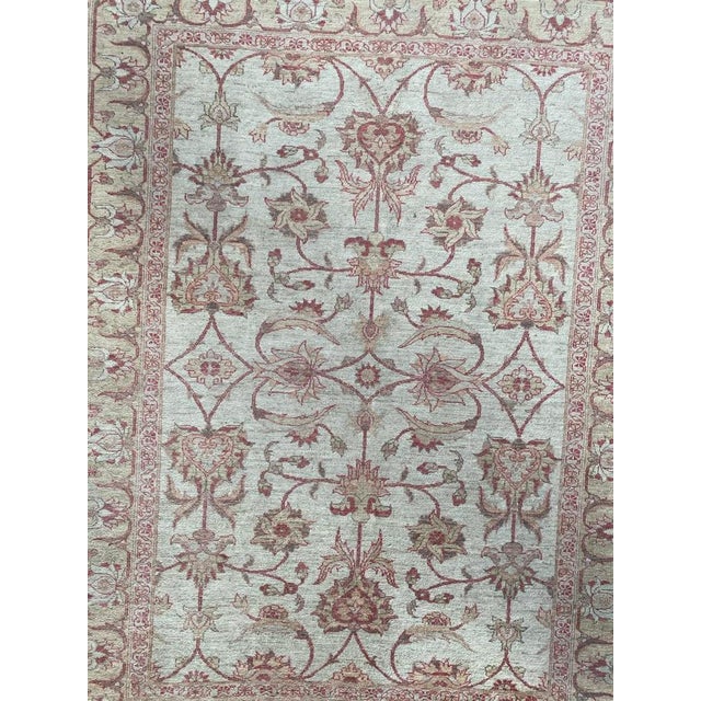Late 20th century mahal design rug with beautiful decorative design and light colors, entirely hand knotted with wool...