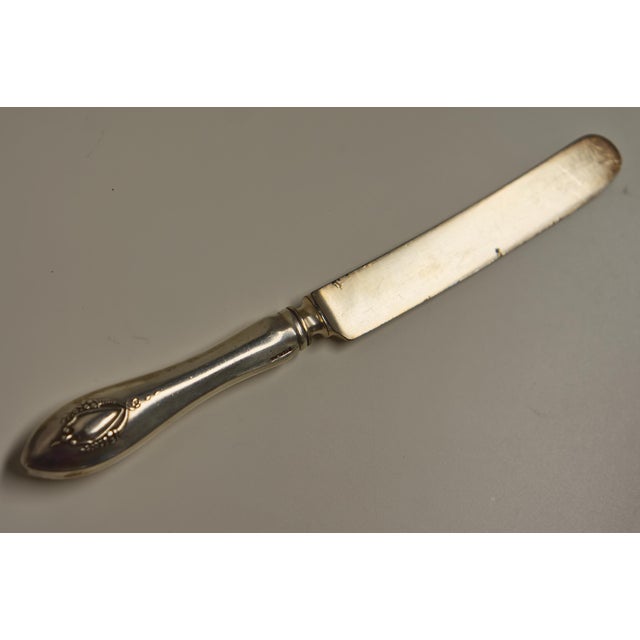 Metal RLB Lunt Silversmiths Sterling Silver Set of 5 Knives & 5 Forks For Sale - Image 7 of 10