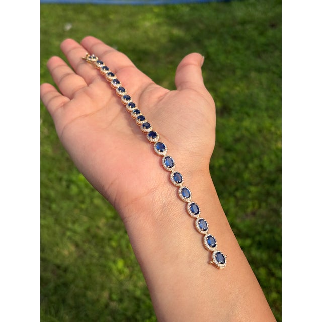 Art Deco 10.02 Carat Deep Blue Sapphire Wedding Bracelet in 18k Solid Gold For Sale - Image 9 of 15